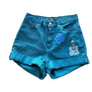BDG Mom Jean Short Denim Turquoise Size 26 High Rise 5 Pocket Cuffed Relax Fit